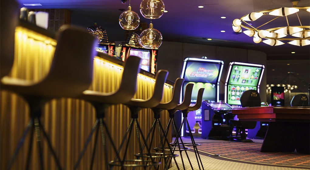 How To Teach casino Better Than Anyone Else