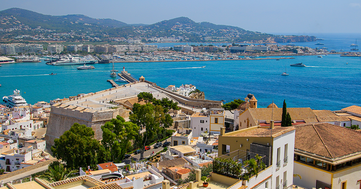 dalt vila baluard santa llucia