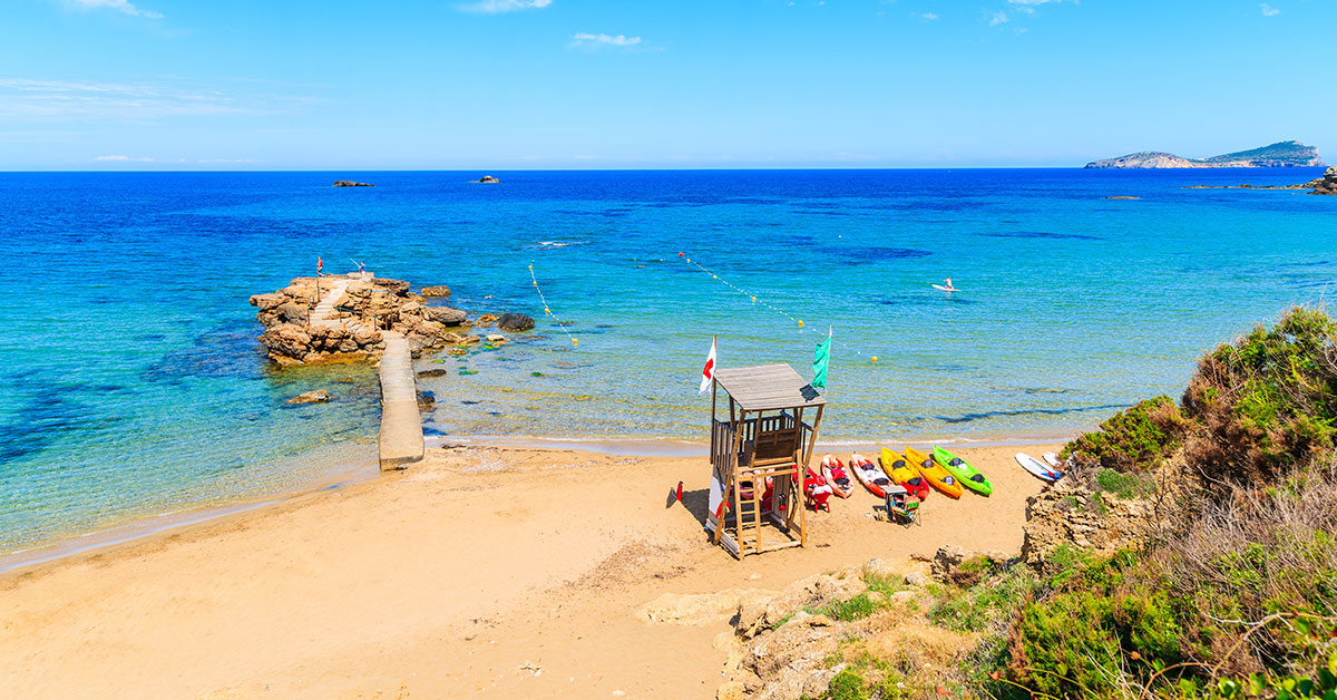 playa es figueral ibiza
