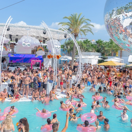 Disfruta de las fiestas del verano en O Beach Ibiza