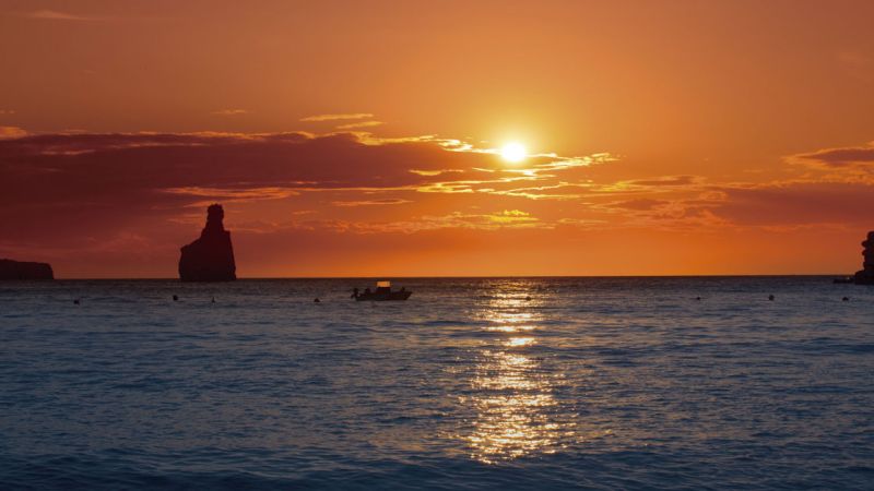 Cala Benirrás la atardecer