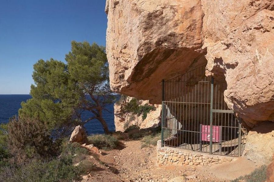 Abrigo de Ses Fontanelles