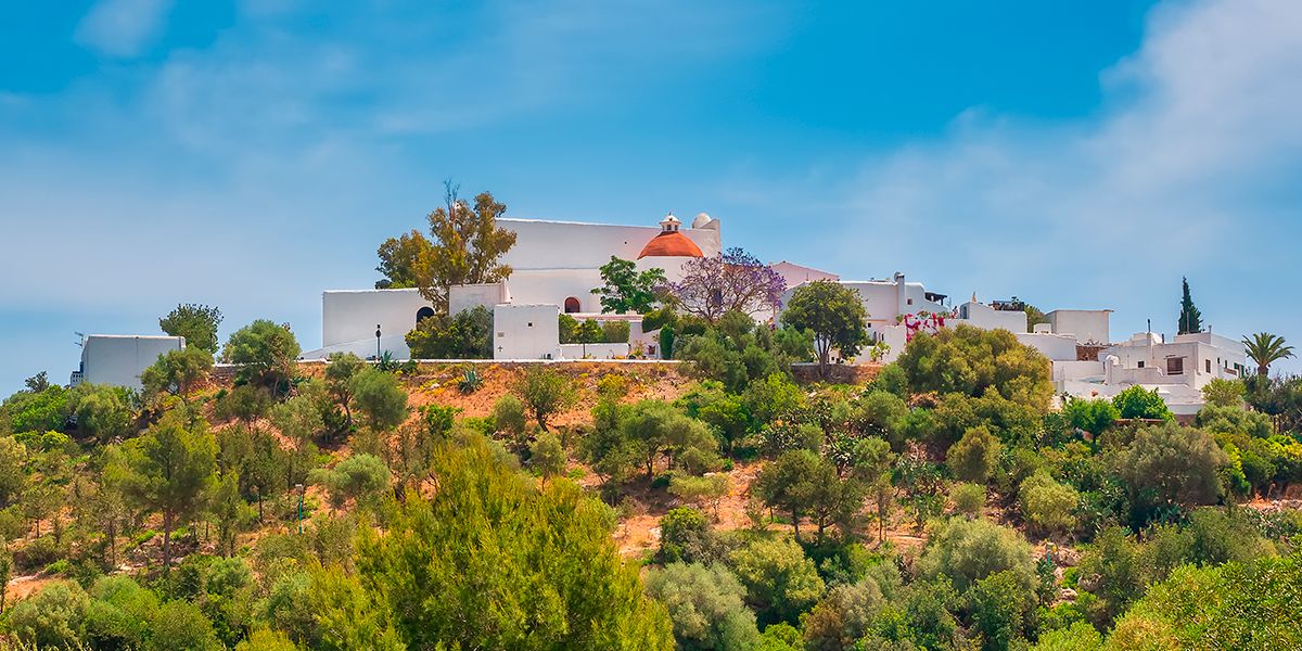 3 villages in Santa Eulària des Riu to discover